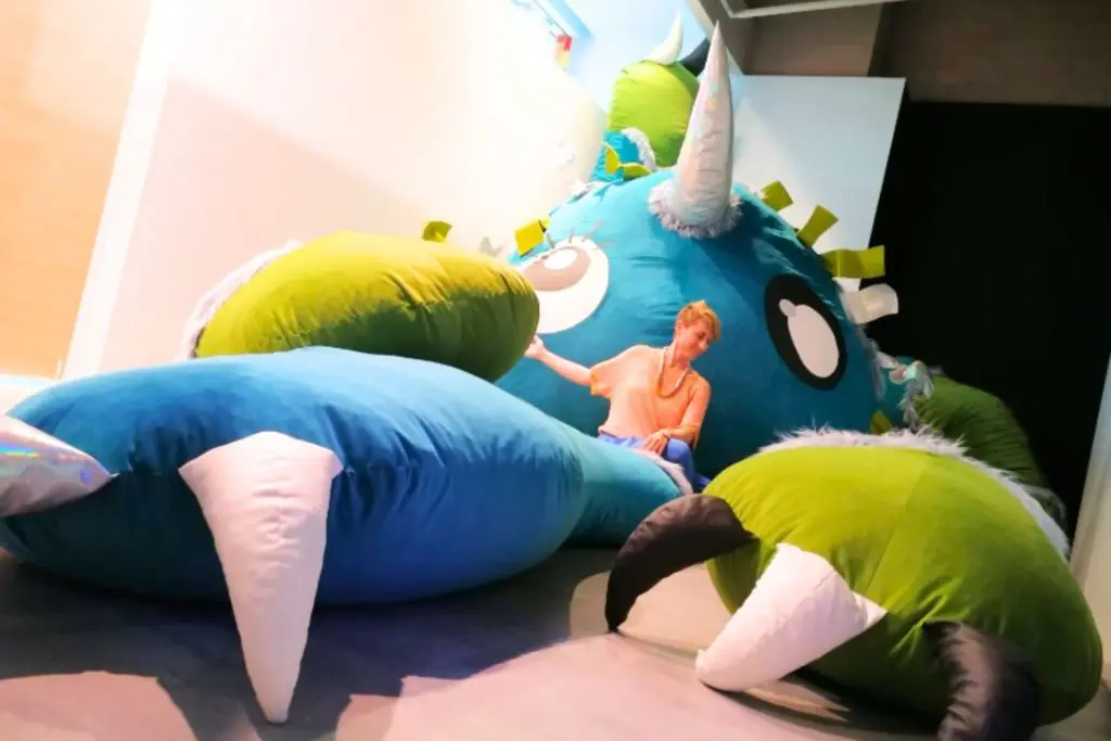 Riesenmonster in Zusammenarbeit mit Werkbande für Studio of Wonders, Mall of Berlin